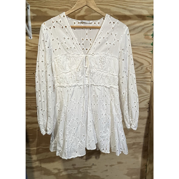 Zara Dresses & Skirts - Zara White Eyelet Babydoll Mini Dress Womens XL Empire Waist Boho Festival